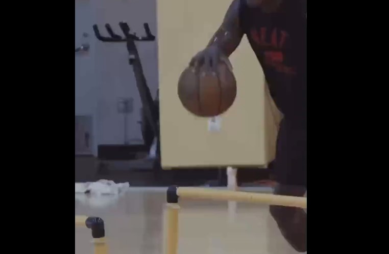 video-poster