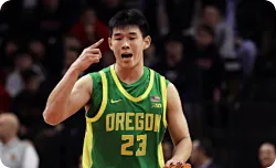 在俄勒冈四个后卫中，林葳两项数据排名第一