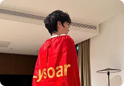 Lysoar自费240块定制6件红色披风：打算穿着上去没申请下来