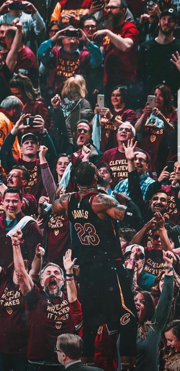 詹姆斯站技术台庆祝 超清版图片 无水印!