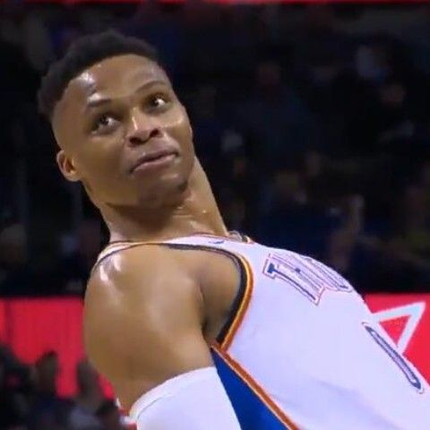 大家怎么放泽拉斯大招的?