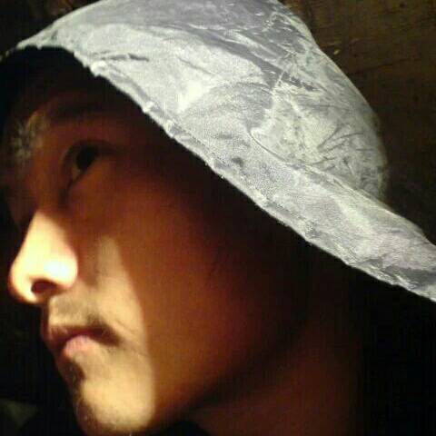 做原油期货业务员,真能年薪30万?